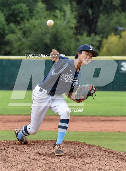 Thumbnail 2 in Carlmont vs. Leland (CIF CCS D1 Quarterfinal) photogallery.