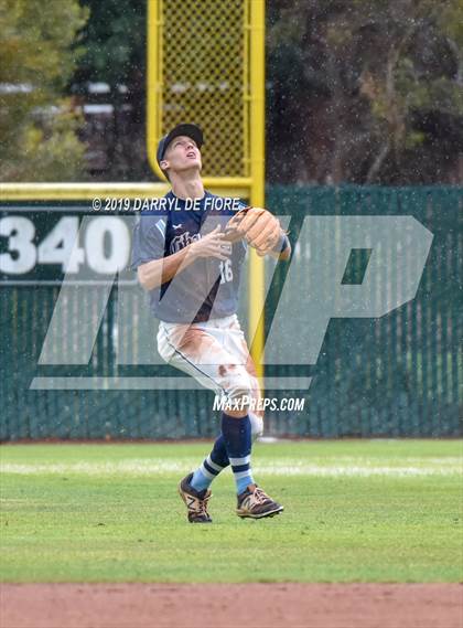 Thumbnail 3 in Carlmont vs. Leland (CIF CCS D1 Quarterfinal) photogallery.