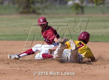 Thumbnail 1 in El Modena @ Esperanza photogallery.