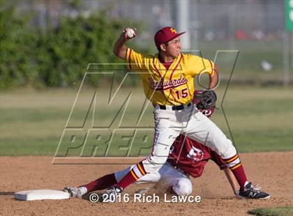 Thumbnail 1 in El Modena @ Esperanza photogallery.
