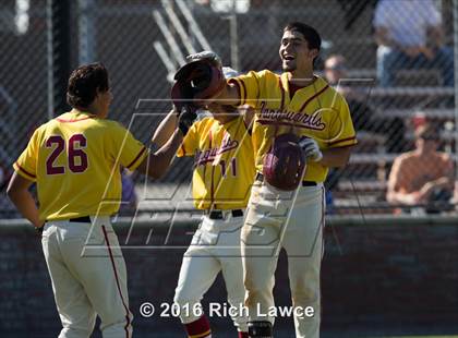 Thumbnail 2 in El Modena @ Esperanza photogallery.