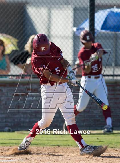 Thumbnail 2 in El Modena @ Esperanza photogallery.