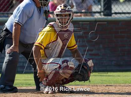 Thumbnail 1 in El Modena @ Esperanza photogallery.