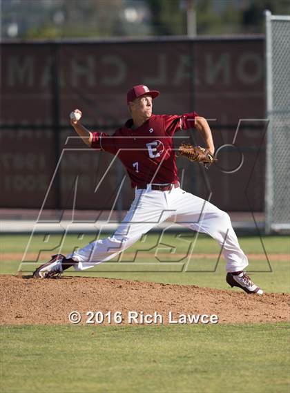 Thumbnail 1 in El Modena @ Esperanza photogallery.
