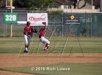 Thumbnail 3 in El Modena @ Esperanza photogallery.