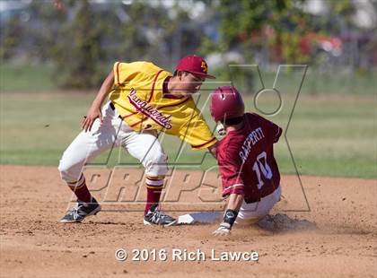 Thumbnail 3 in El Modena @ Esperanza photogallery.