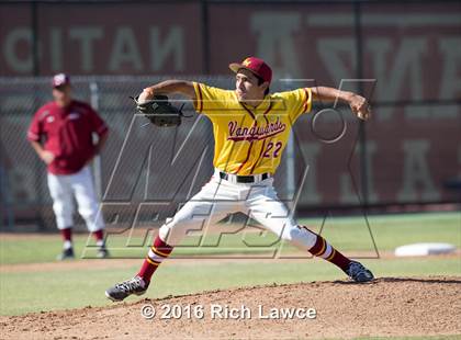 Thumbnail 2 in El Modena @ Esperanza photogallery.