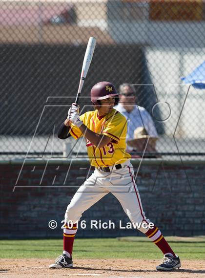 Thumbnail 2 in El Modena @ Esperanza photogallery.