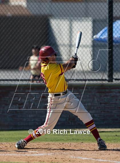 Thumbnail 2 in El Modena @ Esperanza photogallery.