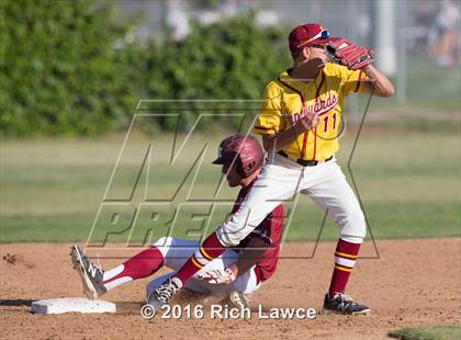 Thumbnail 1 in El Modena @ Esperanza photogallery.