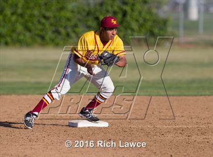 Thumbnail 1 in El Modena @ Esperanza photogallery.
