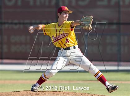Thumbnail 3 in El Modena @ Esperanza photogallery.
