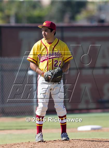 Thumbnail 3 in El Modena @ Esperanza photogallery.