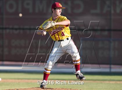 Thumbnail 2 in El Modena @ Esperanza photogallery.