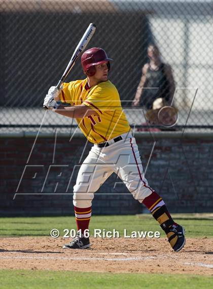 Thumbnail 2 in El Modena @ Esperanza photogallery.