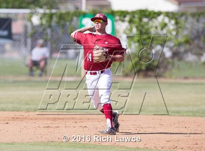 Thumbnail 3 in El Modena @ Esperanza photogallery.