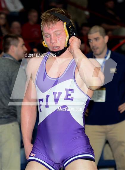 Thumbnail 1 in NYSPHSAA Wrestling Championships (Division 2 Semifinals) photogallery.