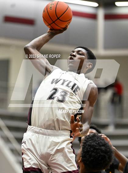 Thumbnail 2 in Garland @ Wylie photogallery.