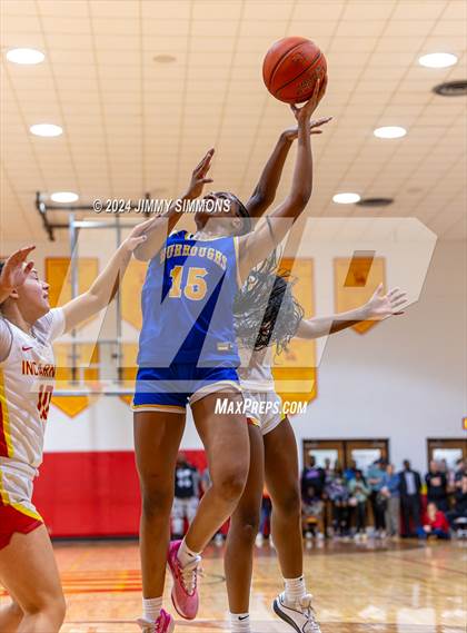 Thumbnail 1 in Incarnate Word Academy @ Burroughs photogallery.