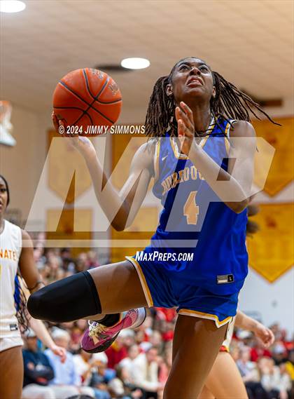 Thumbnail 2 in Incarnate Word Academy @ Burroughs photogallery.