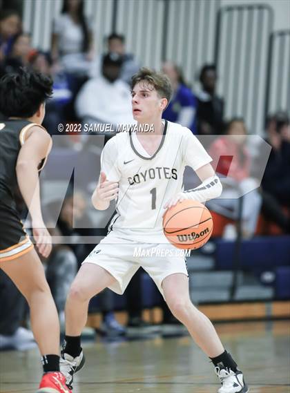 Thumbnail 1 in Crespi vs  Calabasas (7th Annual West Valley Tip-off Classic) photogallery.