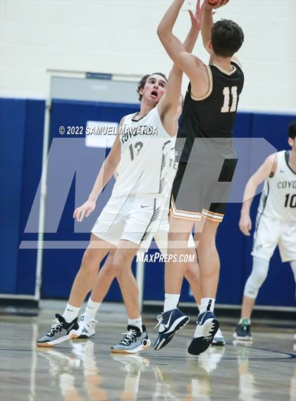 Thumbnail 1 in Crespi vs  Calabasas (7th Annual West Valley Tip-off Classic) photogallery.