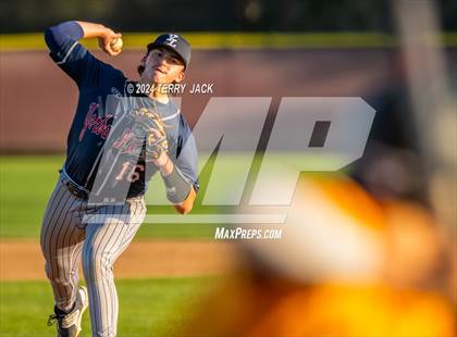 Thumbnail 3 in Yorba Linda @ Ocean View photogallery.