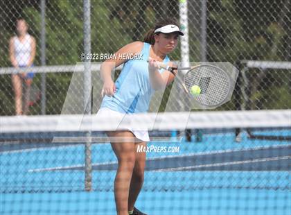 Thumbnail 2 in Maiden @ Foard photogallery.