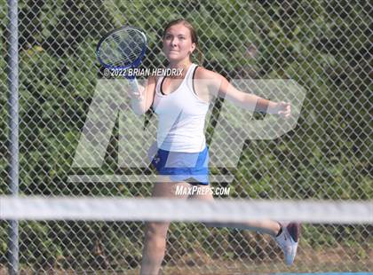 Thumbnail 1 in Maiden @ Foard photogallery.