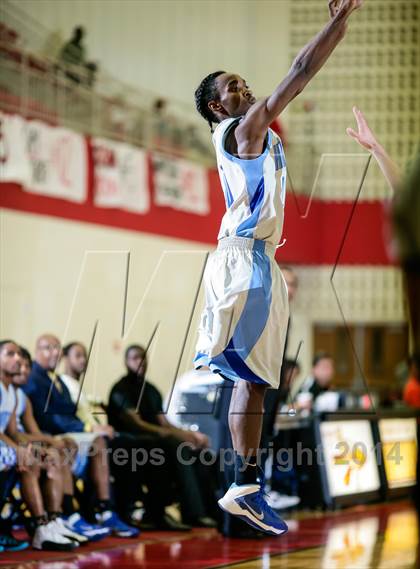 Thumbnail 2 in Rockwall vs. Wilmer-Hutchins (DFW Metroplex Challenge) photogallery.