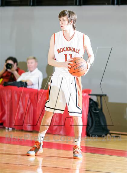 Thumbnail 2 in Rockwall vs. Wilmer-Hutchins (DFW Metroplex Challenge) photogallery.