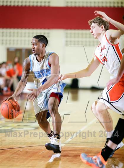 Thumbnail 3 in Rockwall vs. Wilmer-Hutchins (DFW Metroplex Challenge) photogallery.