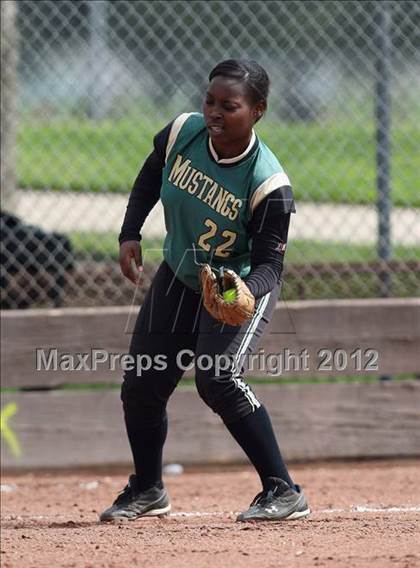 Thumbnail 1 in Monterey Trail vs. Pleasant Valley (Stephanie LeDoux Tournament) photogallery.