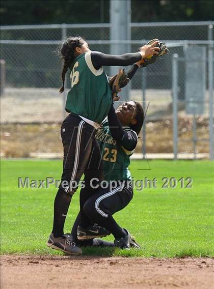 Thumbnail 2 in Monterey Trail vs. Pleasant Valley (Stephanie LeDoux Tournament) photogallery.