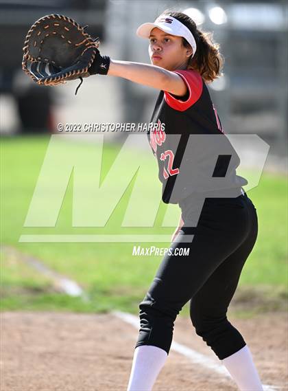 Thumbnail 3 in Eagle Rock vs Village Christian (Spring Fling Tournament) photogallery.
