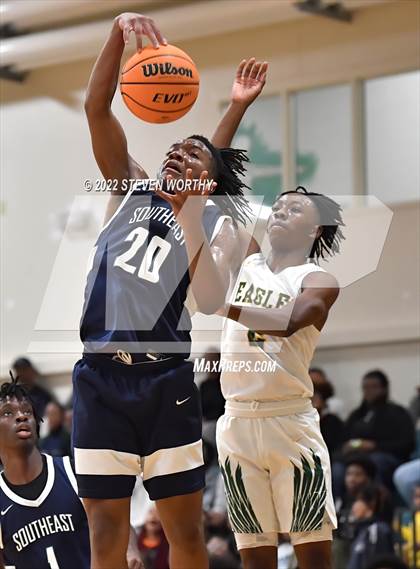 Thumbnail 1 in Southeast Raleigh @ Enloe photogallery.