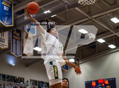 Thumbnail 3 in Roselle Catholic vs. Camden photogallery.