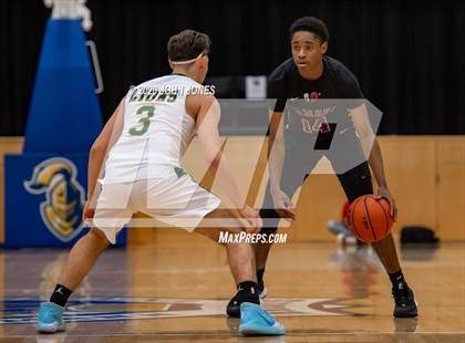 Thumbnail 3 in Roselle Catholic vs. Camden photogallery.