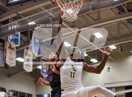 Thumbnail 2 in Roselle Catholic vs. Camden photogallery.