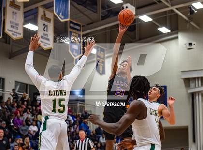 Thumbnail 2 in Roselle Catholic vs. Camden photogallery.