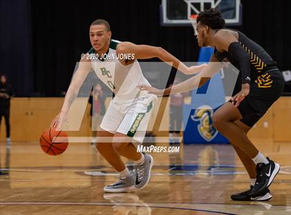Thumbnail 1 in Roselle Catholic vs. Camden photogallery.