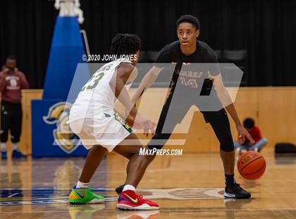 Thumbnail 1 in Roselle Catholic vs. Camden photogallery.