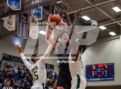 Thumbnail 1 in Roselle Catholic vs. Camden photogallery.