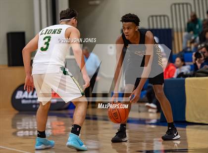 Thumbnail 3 in Roselle Catholic vs. Camden photogallery.