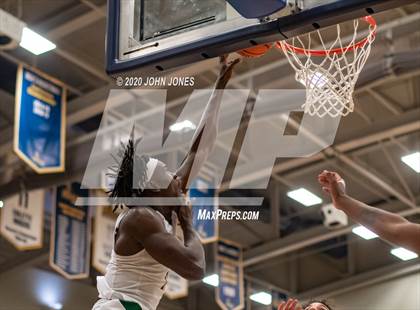 Thumbnail 1 in Roselle Catholic vs. Camden photogallery.