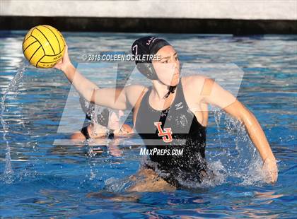 Thumbnail 1 in Westview @ LaJolla photogallery.