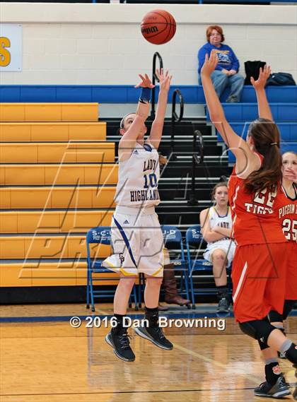 Thumbnail 2 in JV: Pigeon Forge @  Gatlinburg-Pittman photogallery.