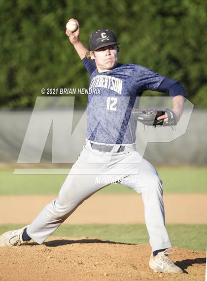 Thumbnail 1 in St. Stephens vs. Cuthbertson (NCHSAA 3A 2nd Round) photogallery.