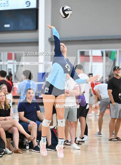 Thumbnail 2 in Marymount vs. Cornerstone Christian (Nike TOC Southwest) photogallery.