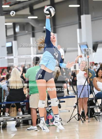Thumbnail 3 in Marymount vs. Cornerstone Christian (Nike TOC Southwest) photogallery.